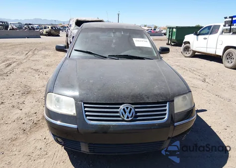 2002 Volkswagen Passat Glx z USA, uszkodzony, nr VIN WVWRH63B32P063300